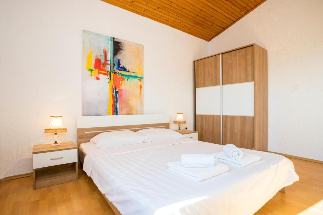 Apartments Sunset نجيفيش المظهر الخارجي الصورة