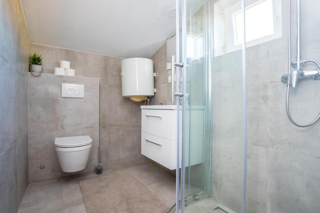 Apartments Sunset نجيفيش المظهر الخارجي الصورة
