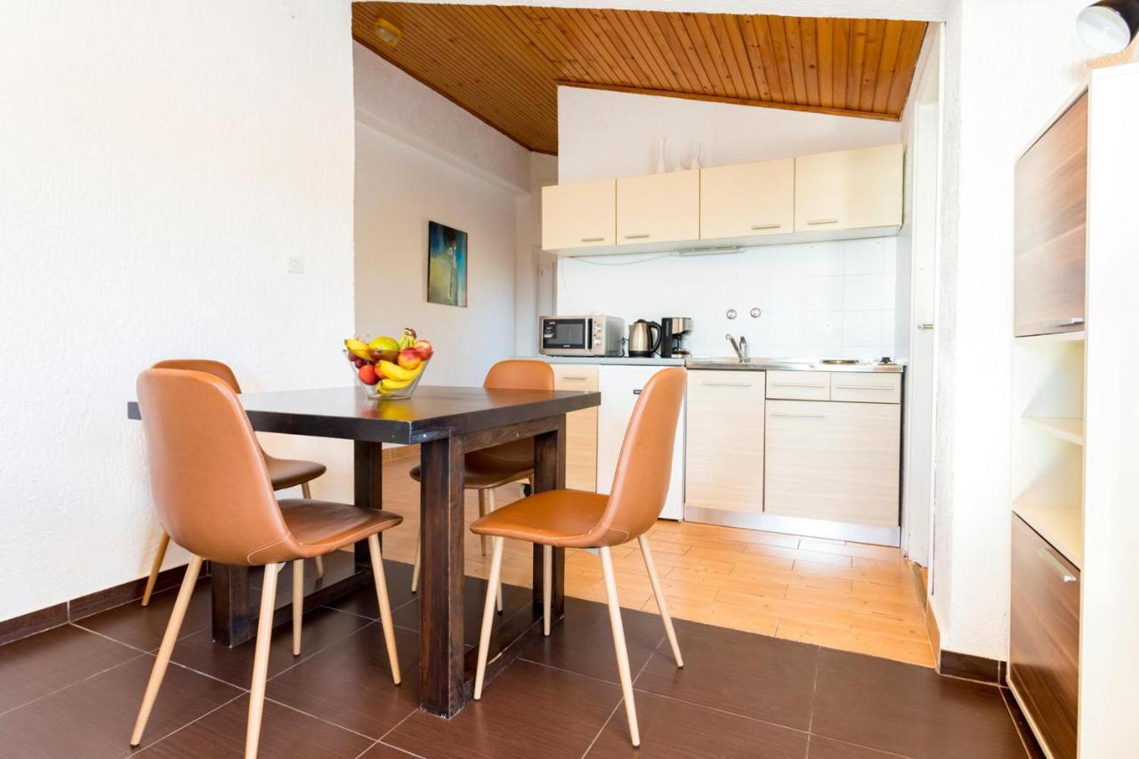 Apartments Sunset نجيفيش المظهر الخارجي الصورة