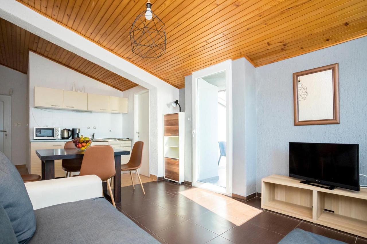 Apartments Sunset نجيفيش المظهر الخارجي الصورة